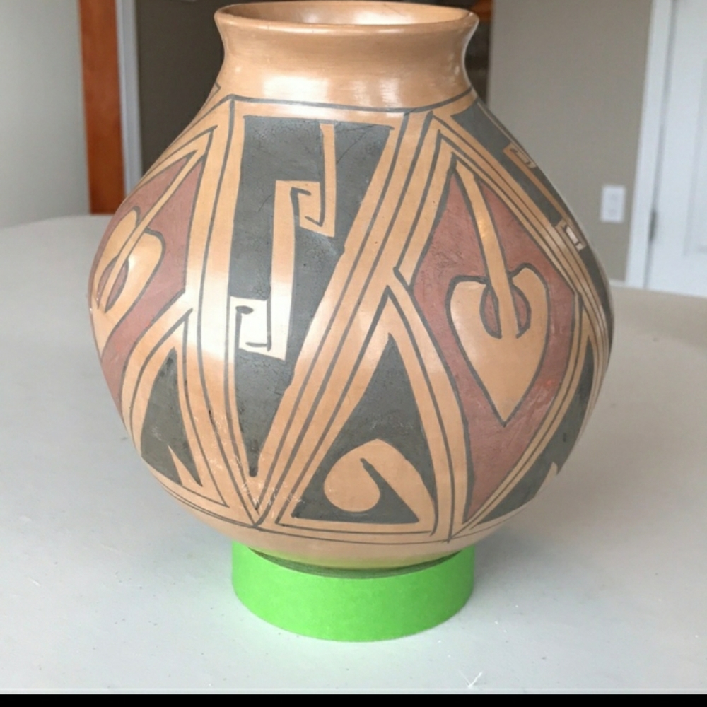 Ramon silveira pottery vase